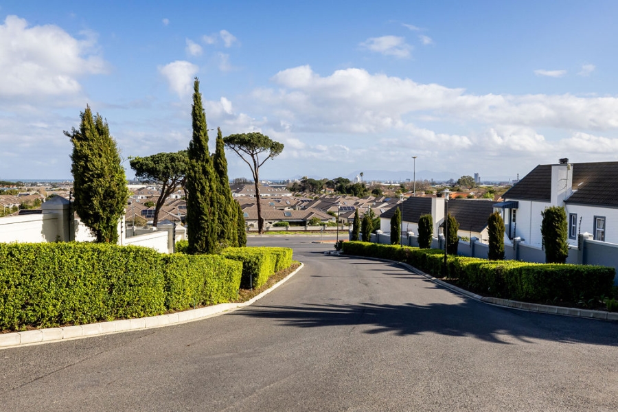 3 Bedroom Property for Sale in Dennegeur Western Cape